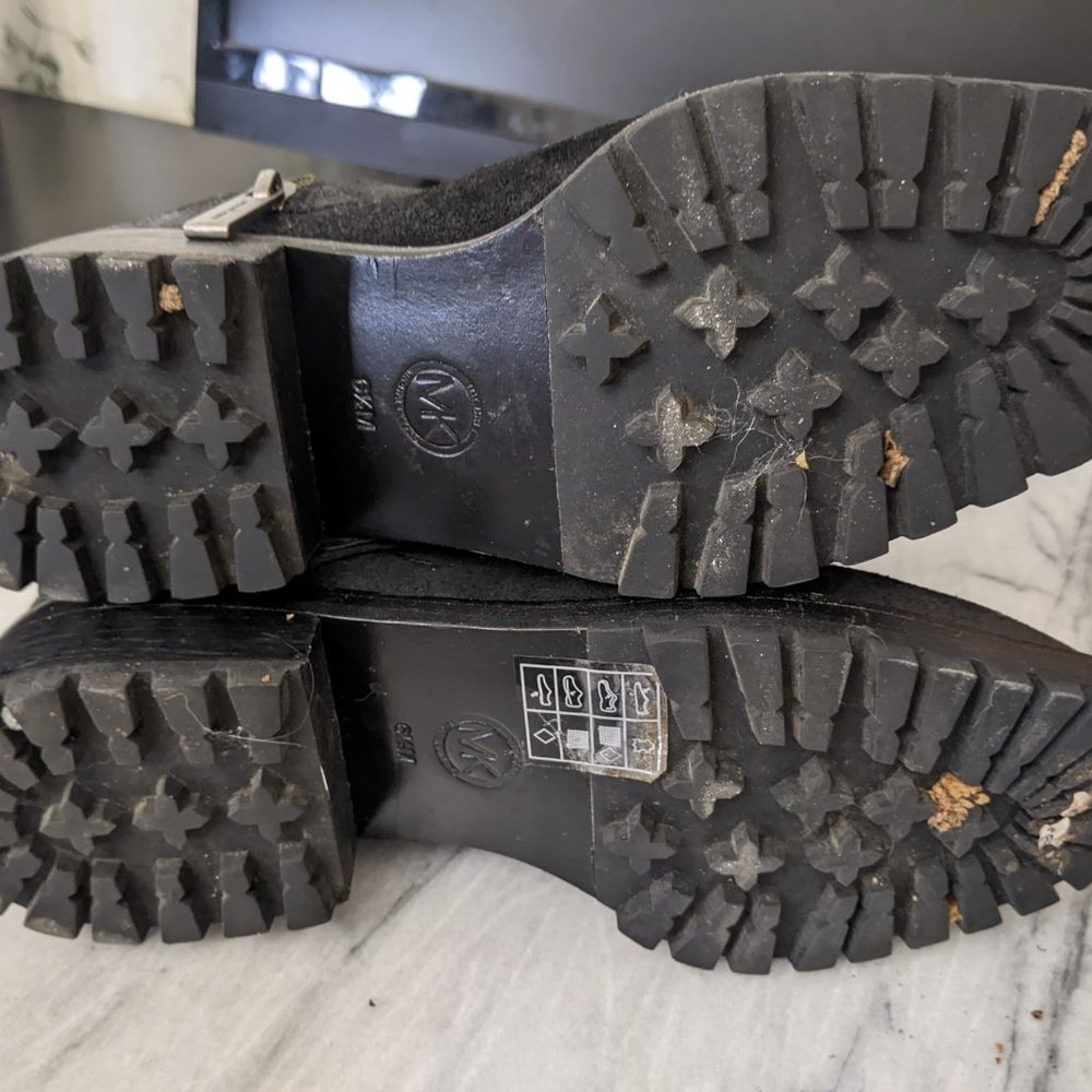Michael Kors Boots, 6 1/2 - Picture 3 of 4